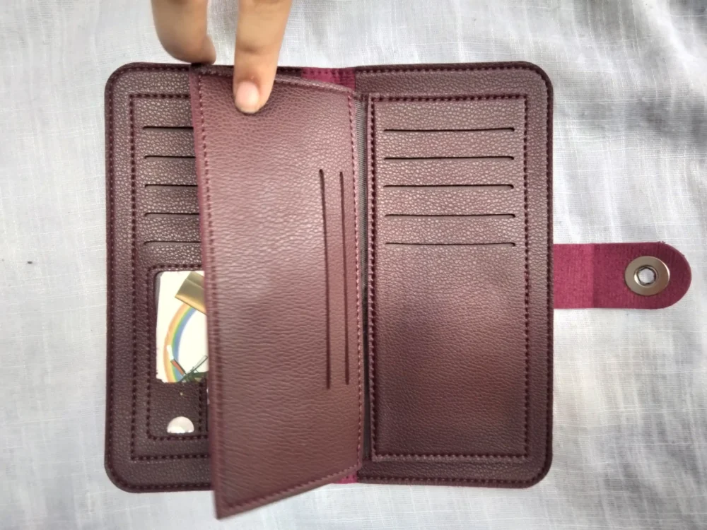 IMG20260502125331 Premium Long Wallet With Safety Button