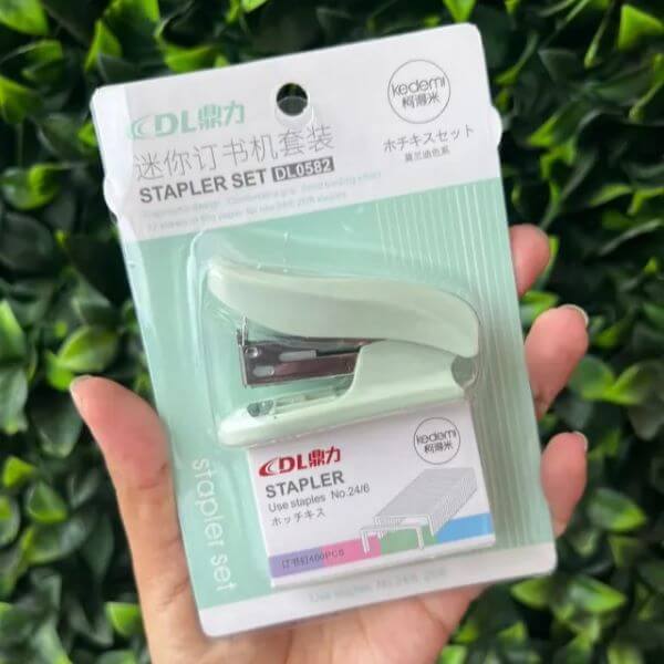 Portable Mini Stapler Set with Matching Staples - Image 2