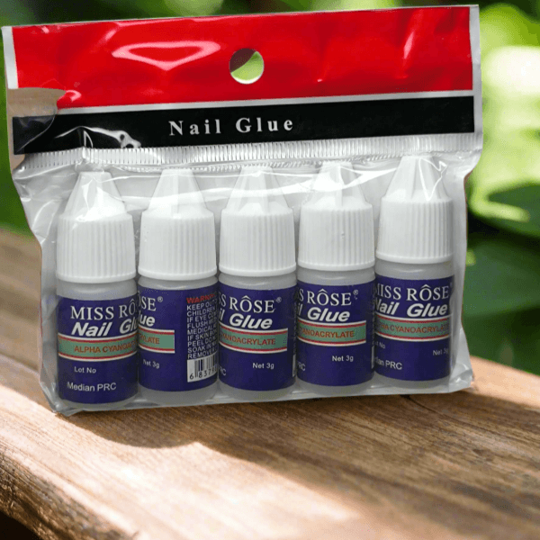 UNU Bond Nail Glue - Image 3
